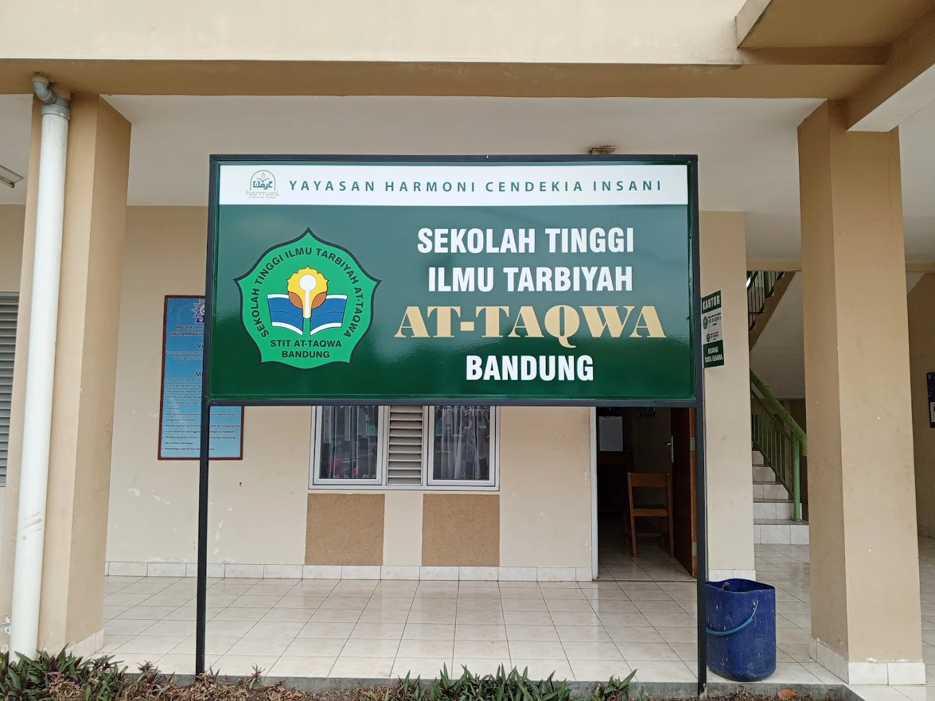 STIT At-Taqwa Bandung